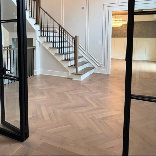 Herringbone flooring - Image 5