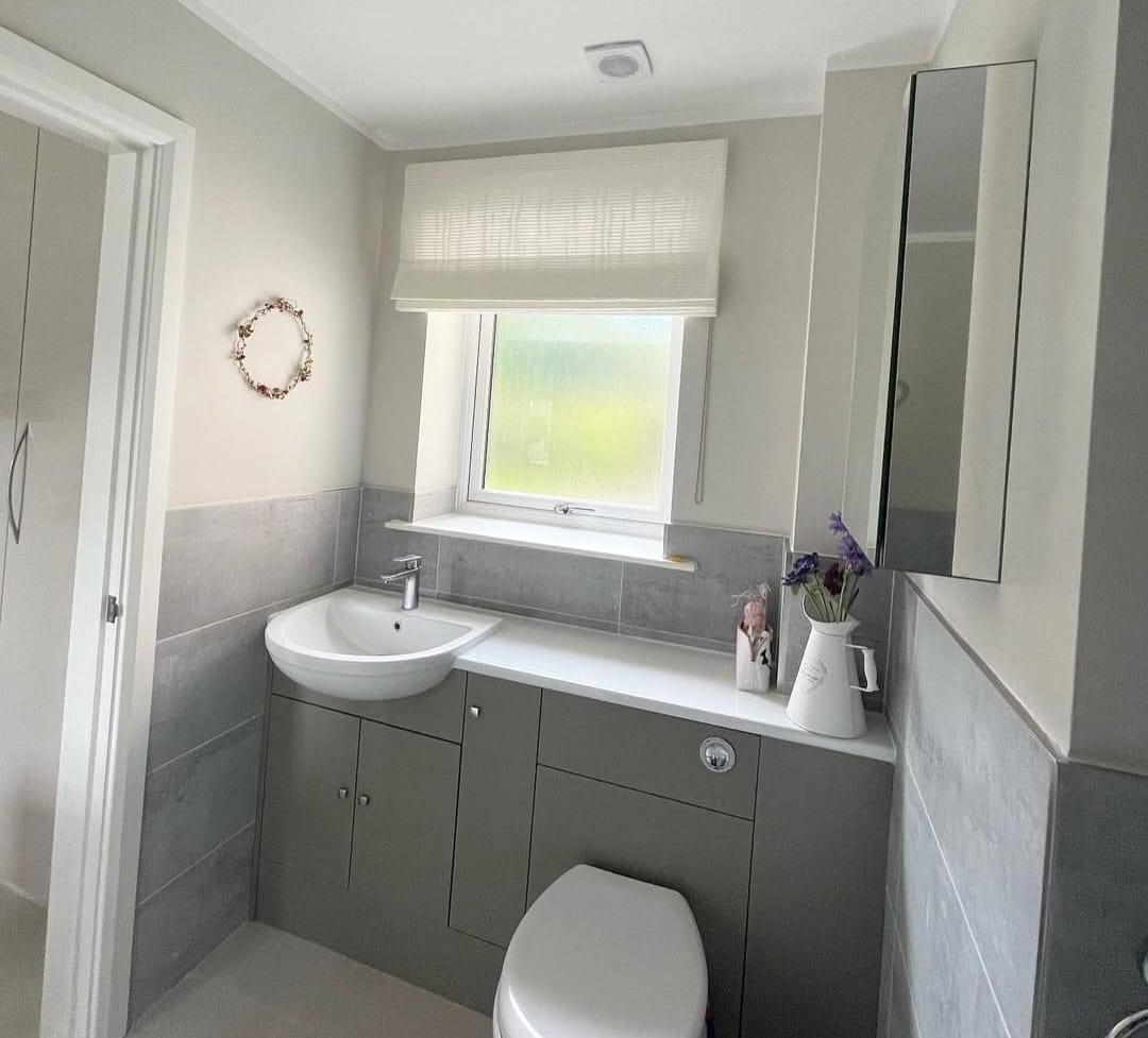 Roman Blind - Image 3